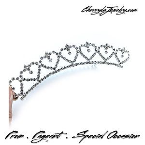Accessories - Heart Rhinestone Hair Comb Accessories - Heart Rhinestone Hair Comb